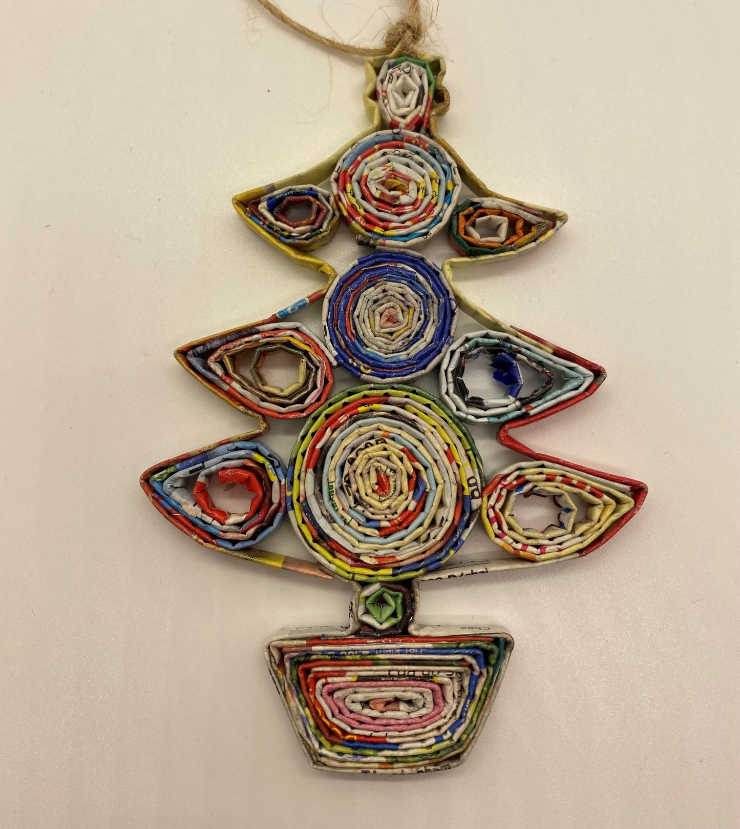 Hand Quilled Recycled Magazine Christmas Tree Ornament #QO11114